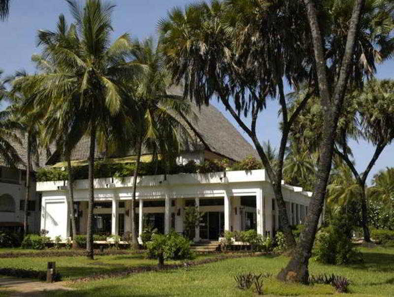 Reef Hotel Mombasa Exterior photo